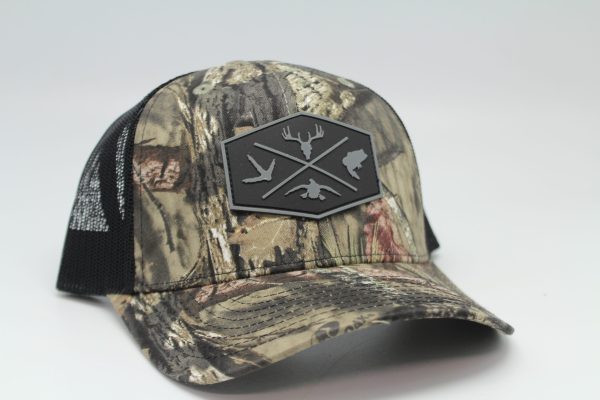 Mossy Oak Break Up Country Pattern Leather Patch with Black Mesh - Image 2